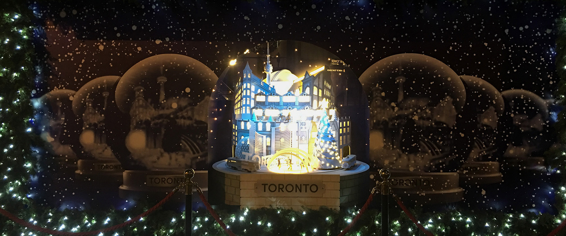 Holiday Window Displays Toronto